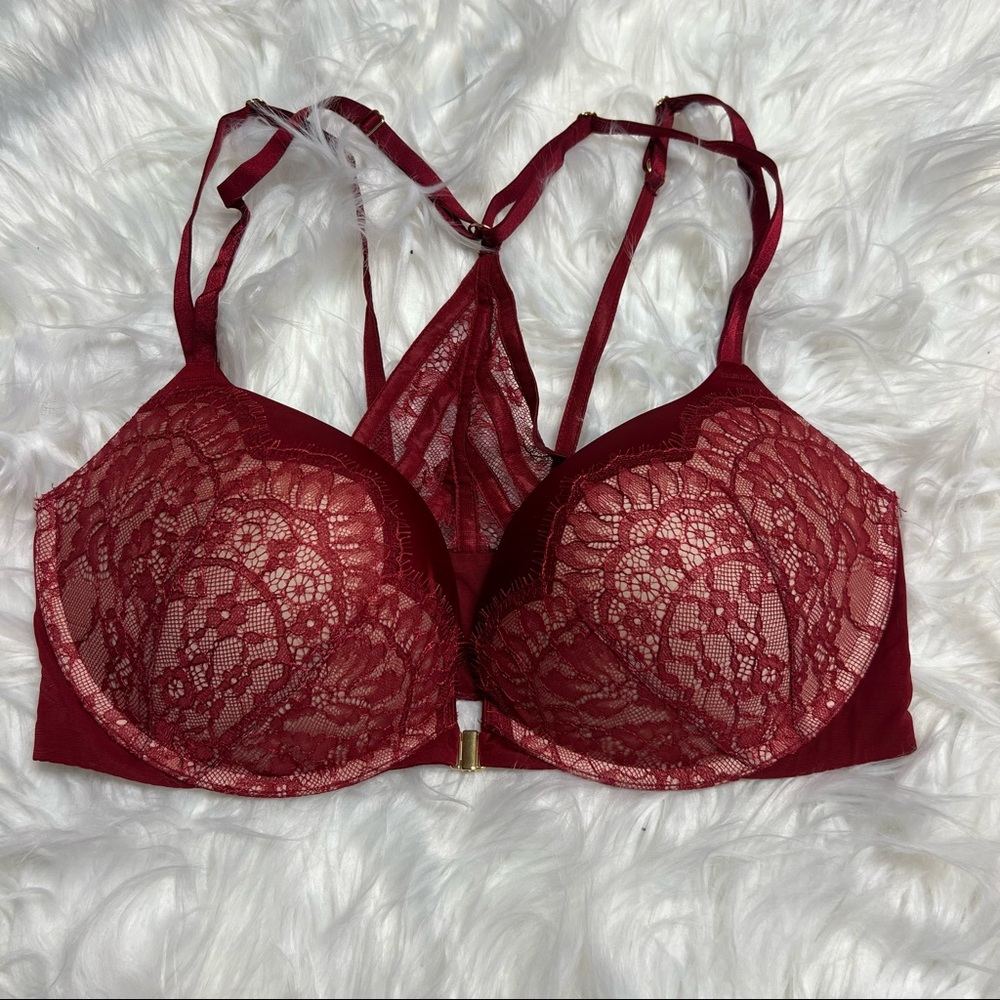 VS nwot very sexy red lace bra